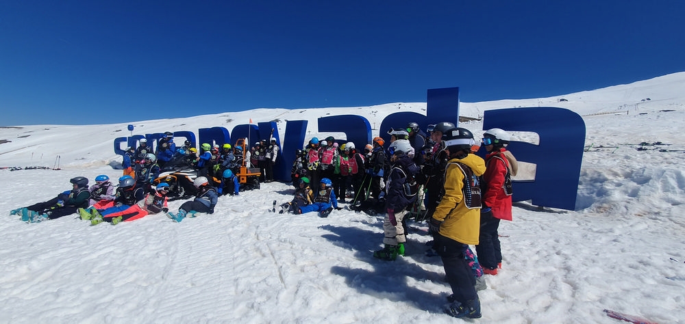 a127c411-dbf9-458a-8d9f-c220e5d4ae43