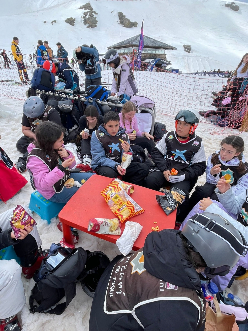 b34fe4cd-f729-4c0a-a279-ded42ece84b9